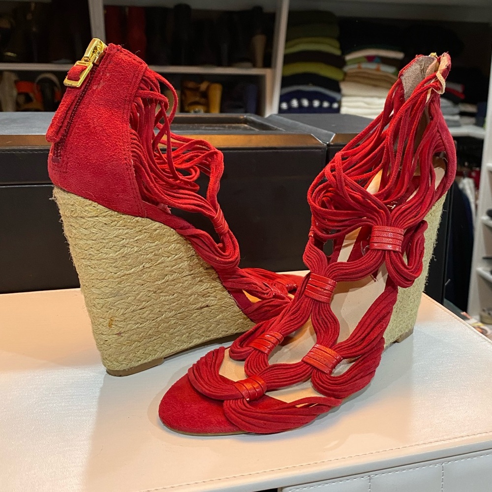 Boutique 9 red wedges